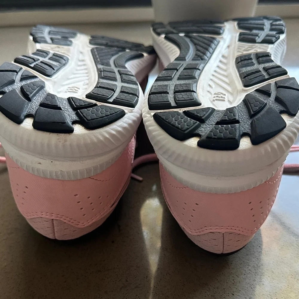 ASICS Women's Gel-Contend 8 Running Shoes in Pink and Burgundy size 8.5 😎 - Picture 10 of 16